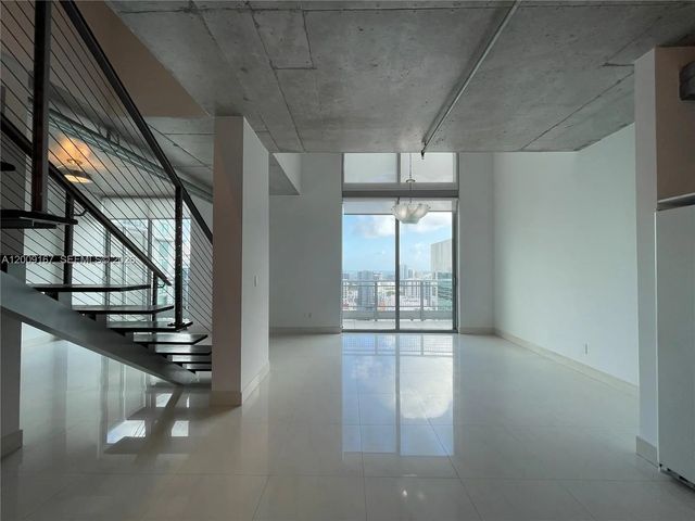 5 of 49 - 690 Sw 1st Court #3115, Miami, FL