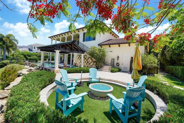 2 of 51 - 10433 Se Banyan Way, Jupiter, FL