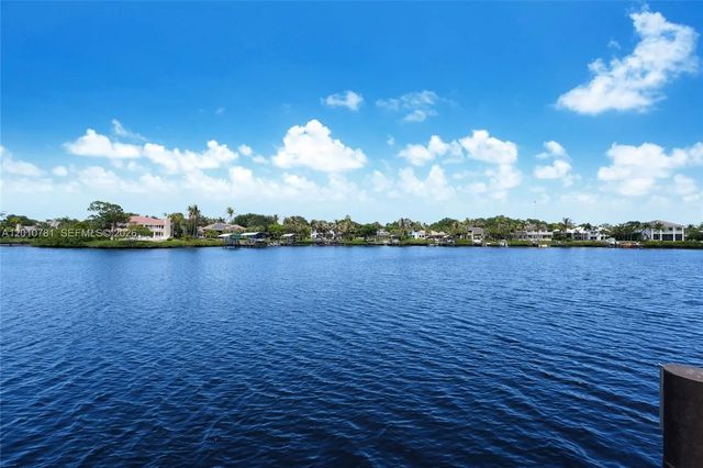 3 of 51 - 10433 Se Banyan Way, Jupiter, FL