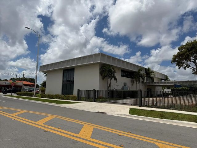 3 of 8 - 1601 E 4th Avenue, Hialeah, FL
