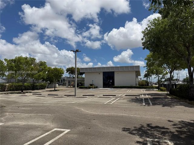 5 of 8 - 1601 E 4th Avenue, Hialeah, FL
