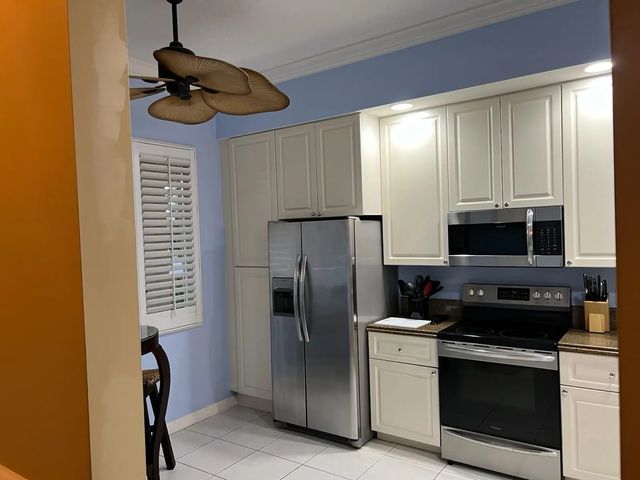 5 of 40 - 20 Harbour Isle Drive W #106, Fort Pierce, FL