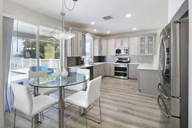 3 of 14 - 5808 N Plum Bay Parkway, Tamarac, FL