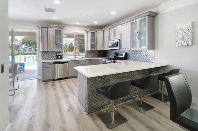 5 of 14 - 5808 N Plum Bay Parkway, Tamarac, FL