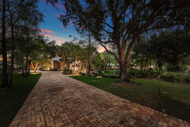 4 of 107 - 6002 Nw 74th Terrace, Parkland, FL
