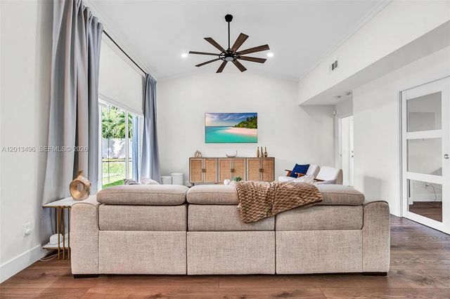 5 of 42 - 4133 Nw 81st Terrace, Coral Springs, FL