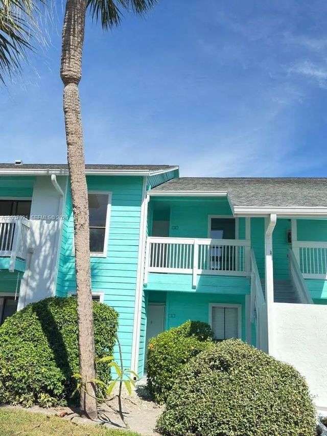 2 of 27 - 455 Alt 19 S #12, Palm Harbor, FL