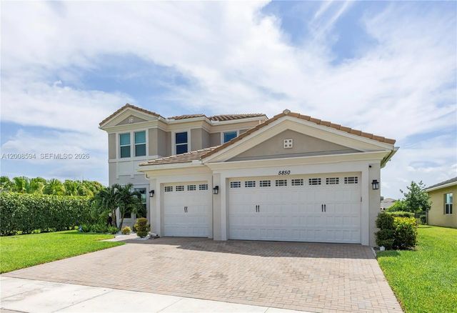 4 of 86 - 5850 Whippoorwill Circle, Westlake, FL