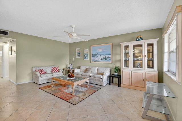 3 of 38 - 317 N Windsor N N, West Palm Beach, FL