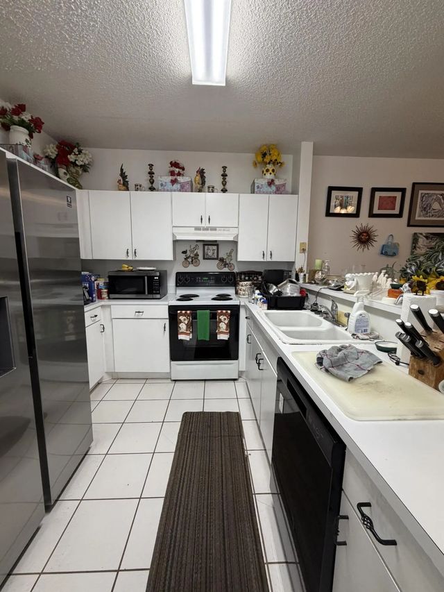 4 of 12 - 11812 Royal Palm Boulevard, Coral Springs, FL
