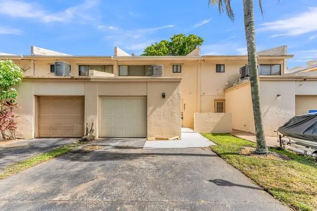 4281 Nw 76th Avenue, Davie