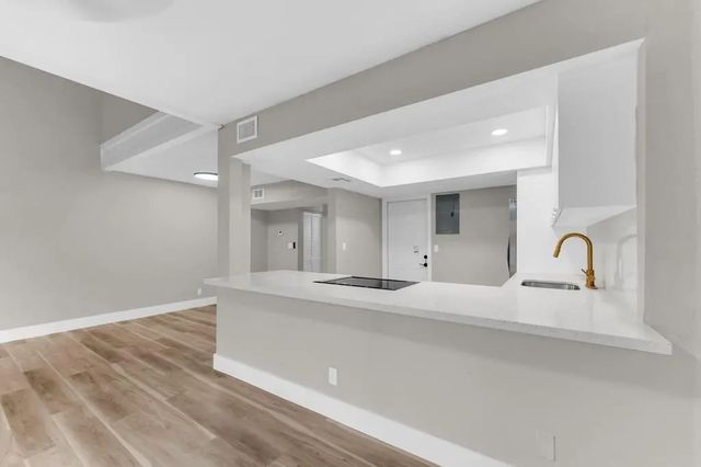 4 of 32 - 4281 Nw 76th Avenue, Davie, FL