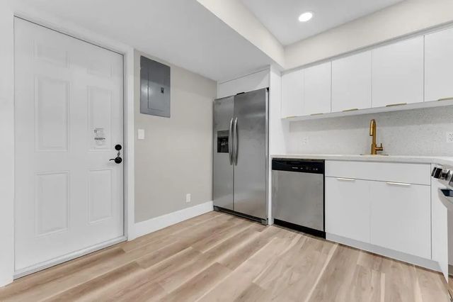 5 of 32 - 4281 Nw 76th Avenue, Davie, FL