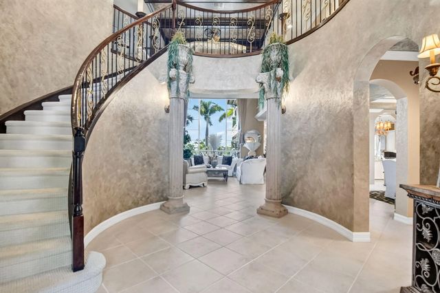 2 of 106 - 611 Edgebrook Lane, Royal Palm Beach, FL