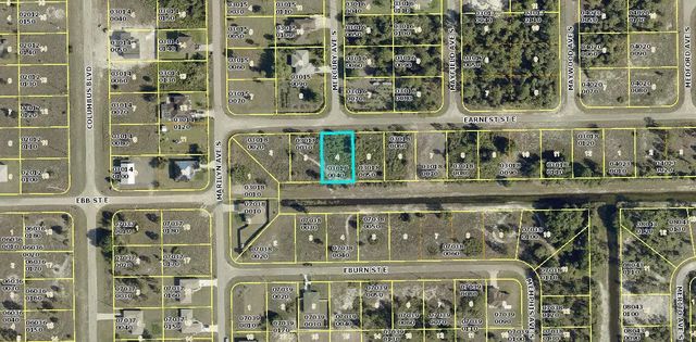 1216 Earnest Street E, Lehigh Acres