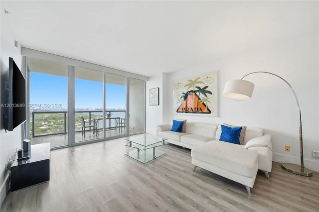 5 of 37 - 601 Ne 36th Street #2707, Miami, FL