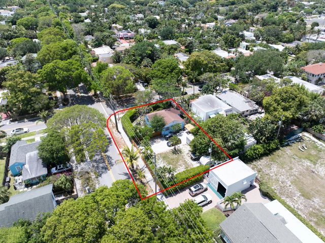 2 of 39 - 1915 Lake Avenue, West Palm Beach, FL