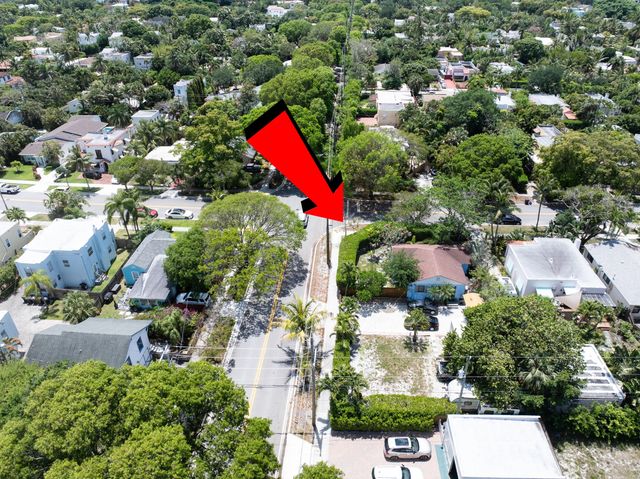 3 of 39 - 1915 Lake Avenue, West Palm Beach, FL