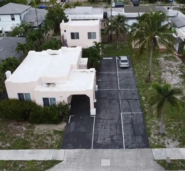 2 of 23 - 505  24th Avenue N, Lake Worth Beach, FL