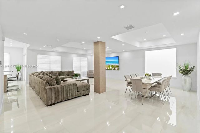 4 of 76 - 3188 Ne 211th Terrace, Aventura, FL