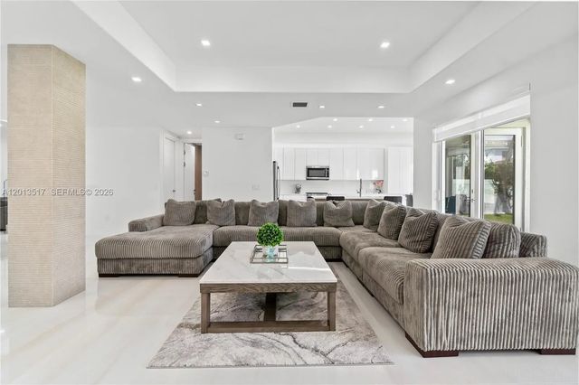 5 of 76 - 3188 Ne 211th Terrace, Aventura, FL