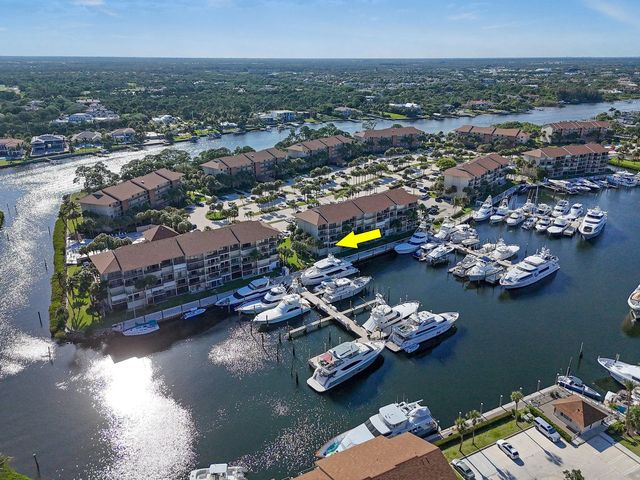 4 of 19 - 2401 Marina Isle Way ##206, Jupiter, FL
