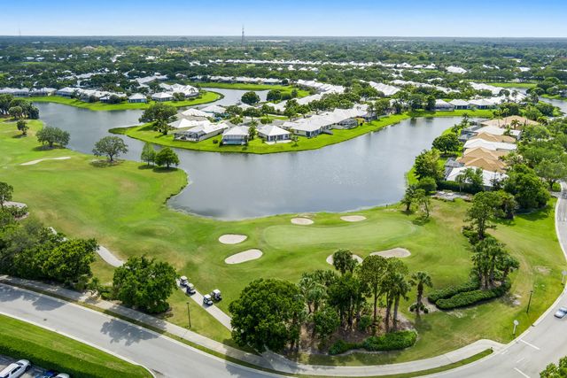 2 of 42 - 2534 Sw Manor Hill Drive, Palm City, FL