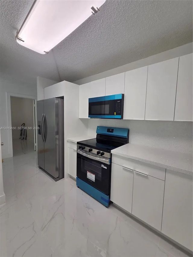 5 of 22 - 14830 Naranja Lakes Boulevard #a2r, Homestead, FL