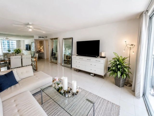 5 of 16 - 2780 Ne 183rd Street #710, Aventura, FL