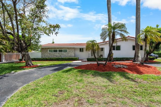 2 of 49 - 12425 Sw 91st Avenue, Miami, FL