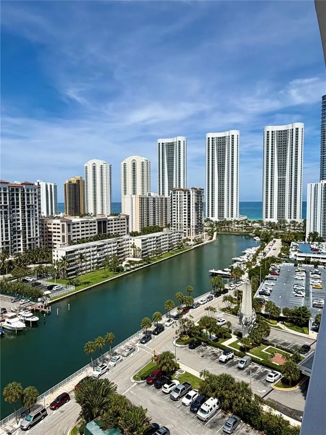 2 of 27 - 500 Bayview Drive #1631, Sunny Isles Beach, FL