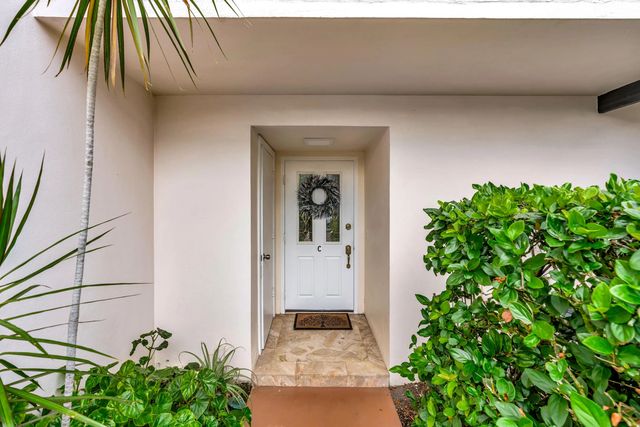 2 of 65 - 4680 Sw Parkgate Boulevard #c, Palm City, FL