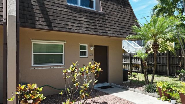 2520 Van Buren Street #16, Hollywood