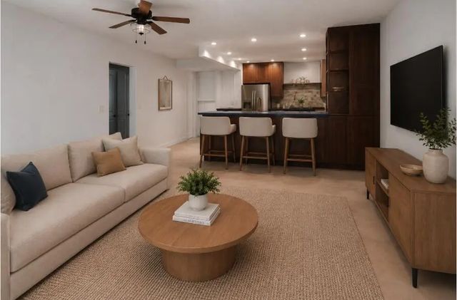 2 of 29 - 725 Hummingbird Way #111, North Palm Beach, FL