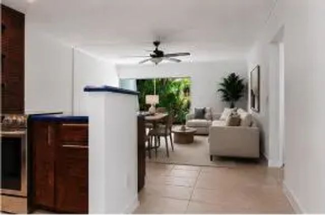 5 of 29 - 725 Hummingbird Way #111, North Palm Beach, FL