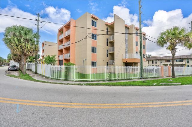 4 of 47 - 2400 Nw 16th St Road, Miami, FL