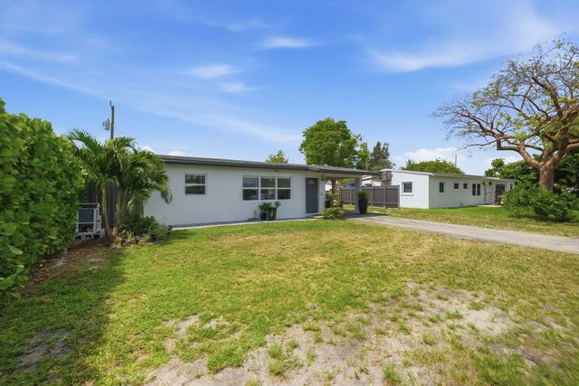 4 of 45 - 330 Ne 59th Court, Oakland Park, FL