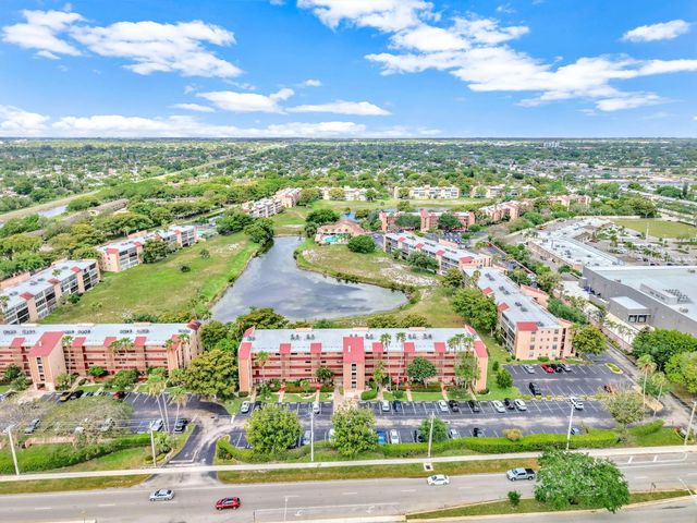 3 of 49 - 363 N Rock Island Road #205, Margate, FL