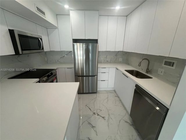 2 of 30 - 3505 S Ocean Drive #210, Hollywood, FL