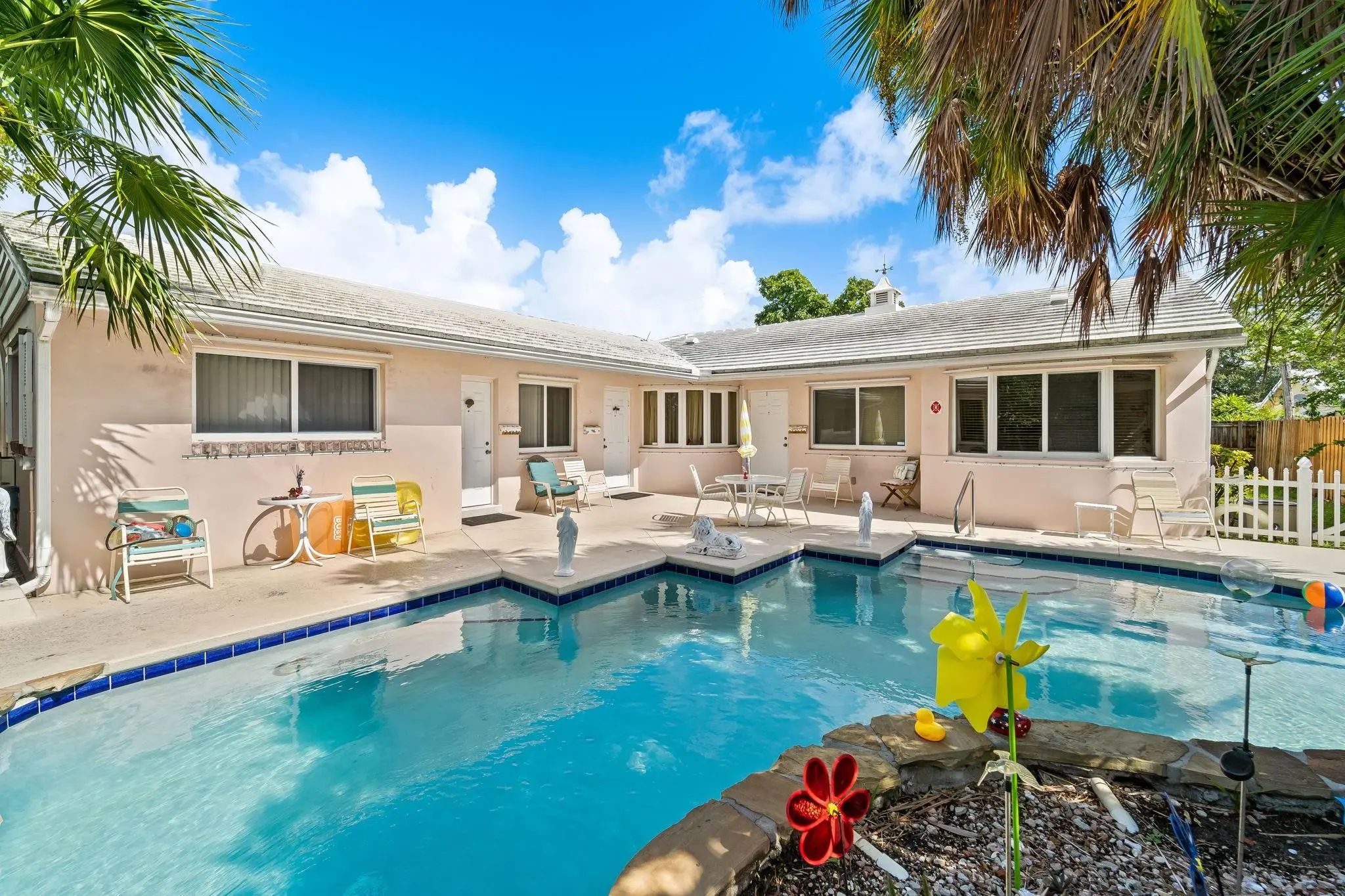 1681 Ne 56th Street, Fort Lauderdale