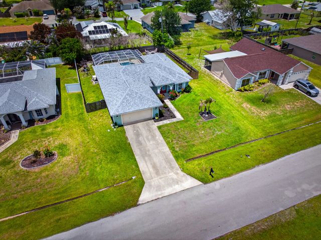 3 of 21 - 1950 Sw Beard Street, Port St. Lucie, FL