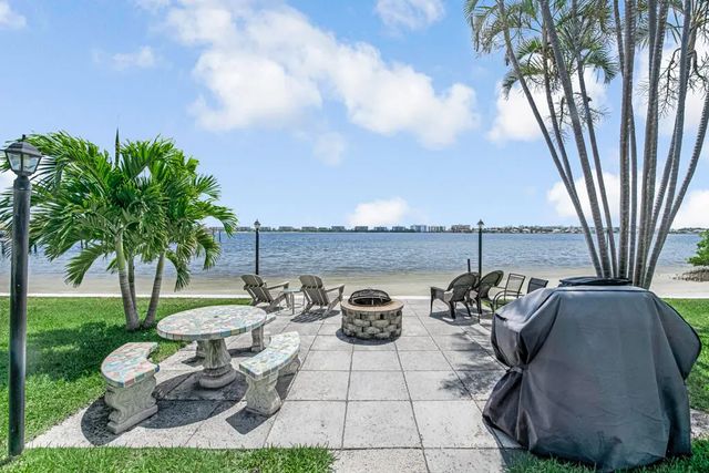 1430 S Lakeside Drive #22, Lake Worth Beach