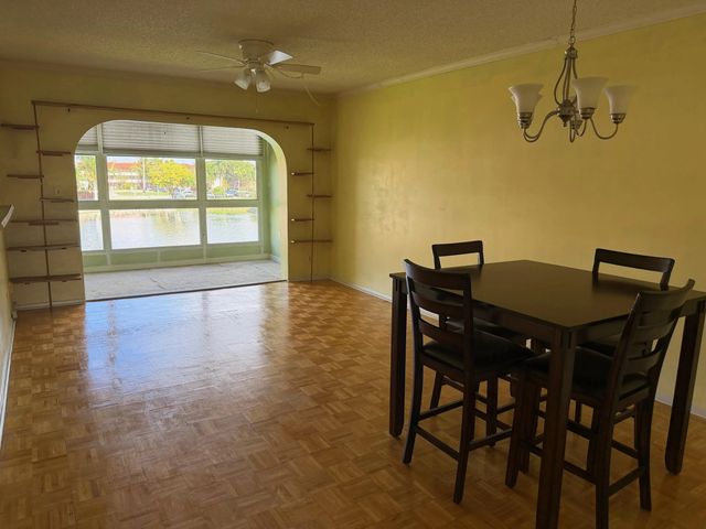 3 of 15 - 2950 Sunrise Lakes Drive W #305, Sunrise, FL