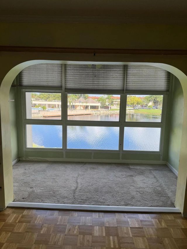 4 of 15 - 2950 Sunrise Lakes Drive W #305, Sunrise, FL