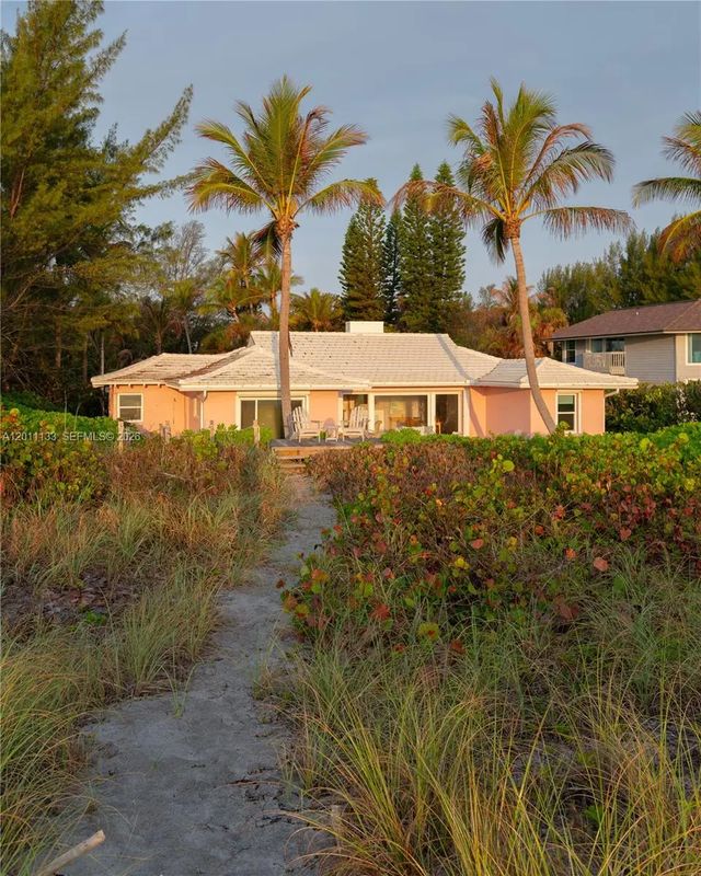 5 of 56 - 55 N Beach Road, Jupiter Island, FL