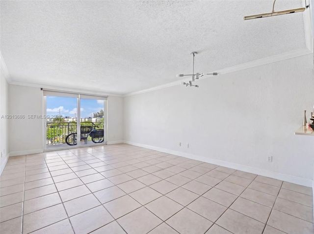 4 of 31 - 6950 Miami Gardens Drive #2-506, Hialeah, FL