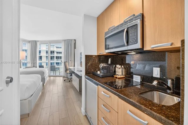 5 of 43 - 505 N Fort Lauderdale Beach Boulevard #2412, Fort Lauderdale, FL
