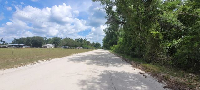 5 of 5 - Tbd Suntilt Court, White Springs, FL