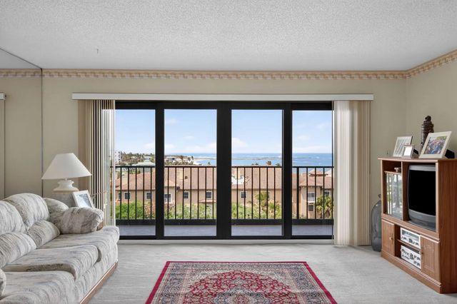 5 of 30 - 801 S Ocean Drive #802, Fort Pierce, FL
