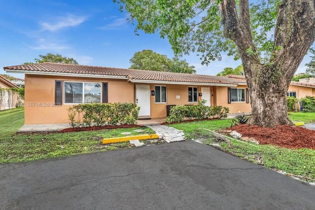 2 of 28 - 3691 Nw 78th Lane, Coral Springs, FL